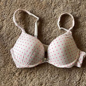 Victoria's secret pink bra